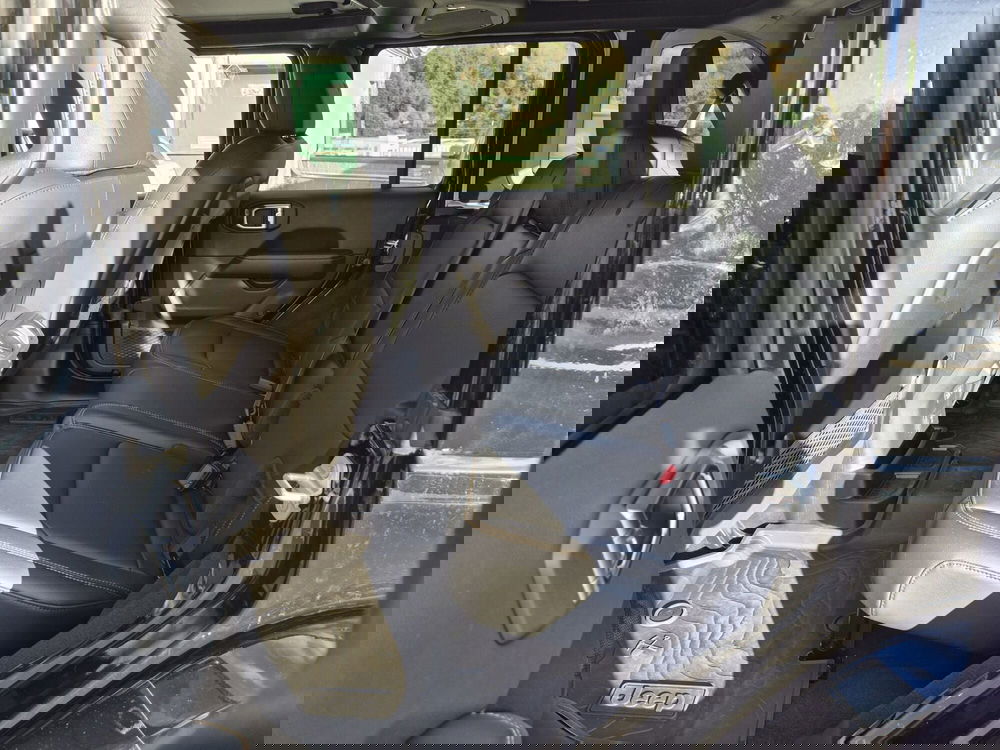 Jeep Wrangler Unlimited usata  (7)