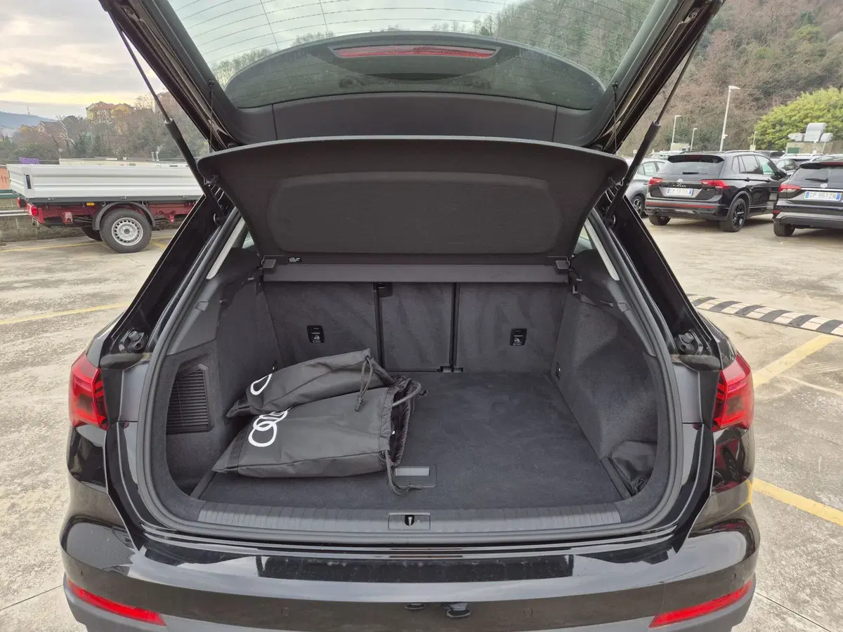 Audi Q3 usata  (12)