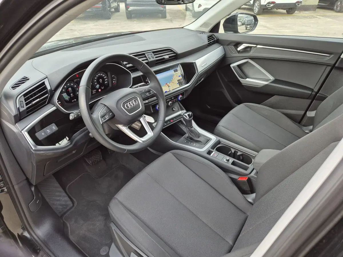 Audi Q3 usata  (6)