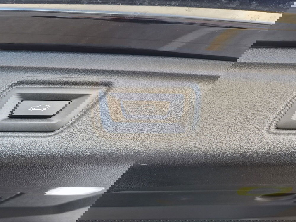 BMW Serie 3 Touring usata  (17)