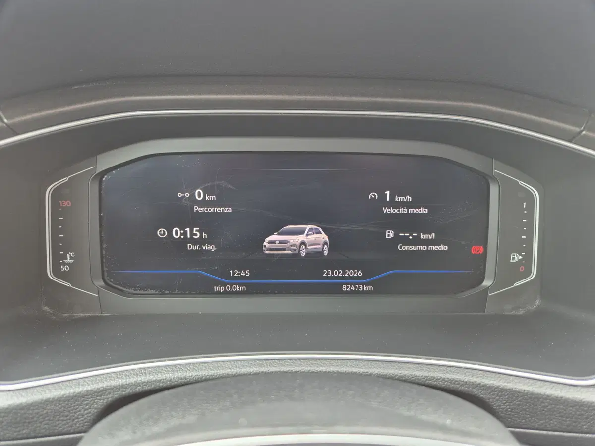 Volkswagen T-Roc usata  (13)
