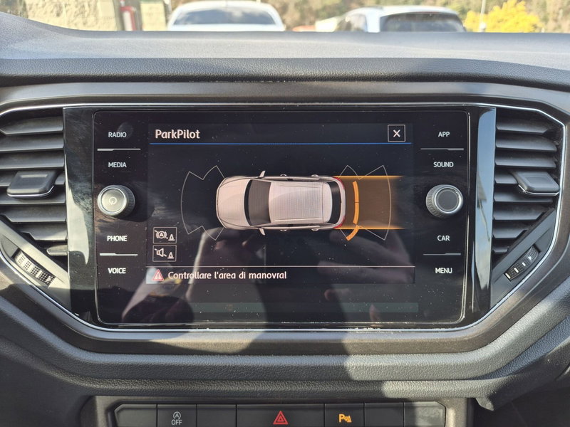 Volkswagen T-Roc usata  (14)