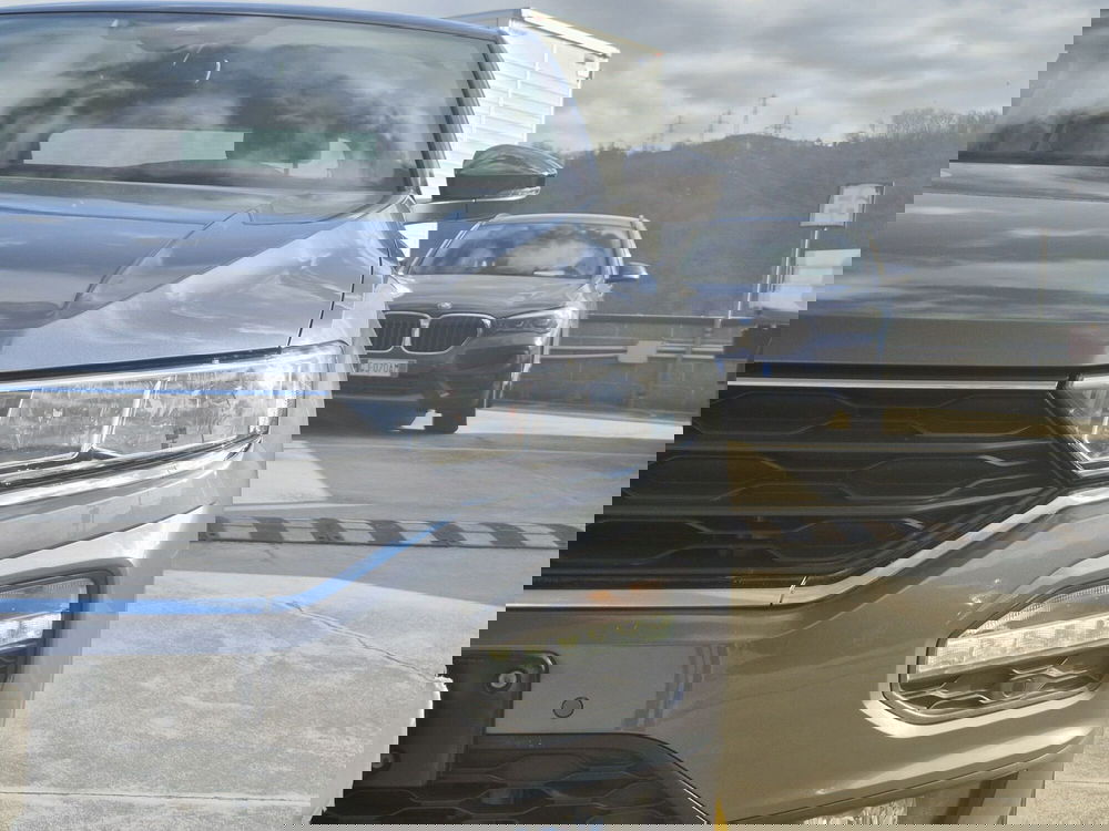 Volkswagen T-Roc usata  (15)