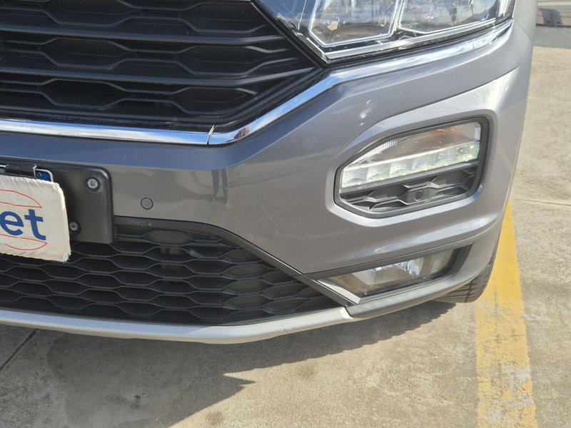 Volkswagen T-Roc usata  (19)