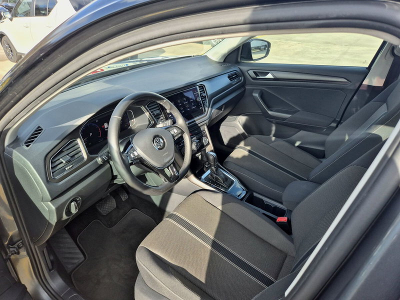 Volkswagen T-Roc usata  (6)