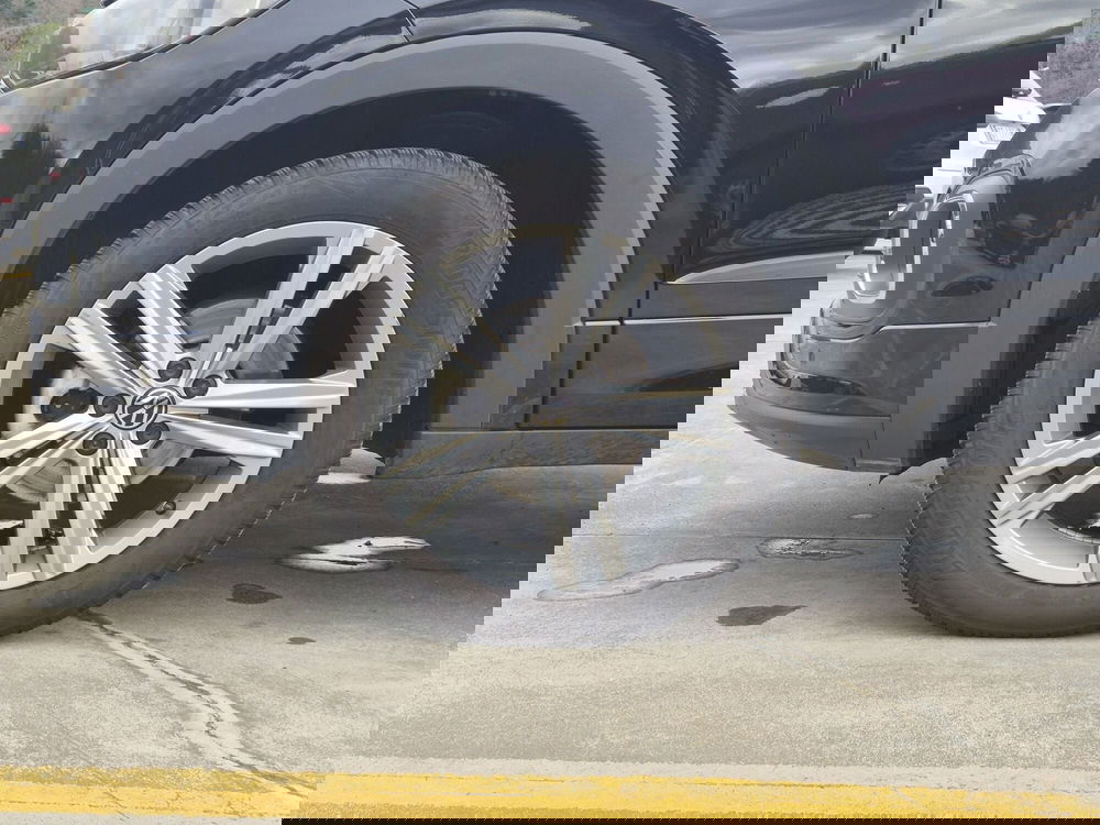 Volkswagen T-Cross usata  (12)