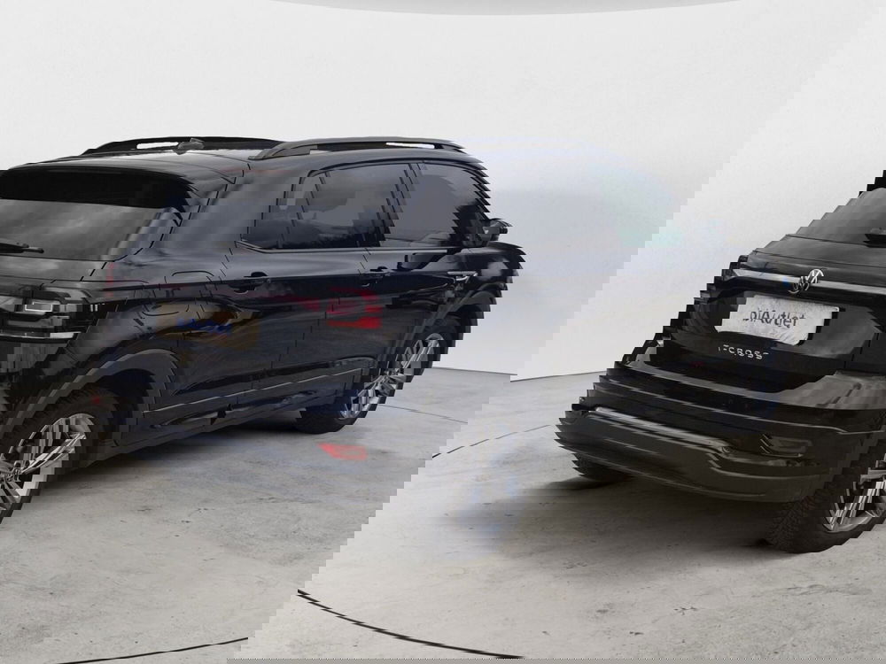 Volkswagen T-Cross usata  (4)