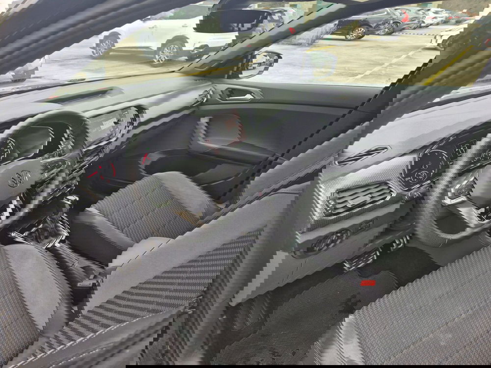 Volkswagen T-Cross usata  (6)