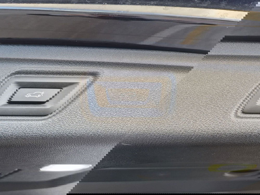 BMW Serie 3 Touring usata  (17)