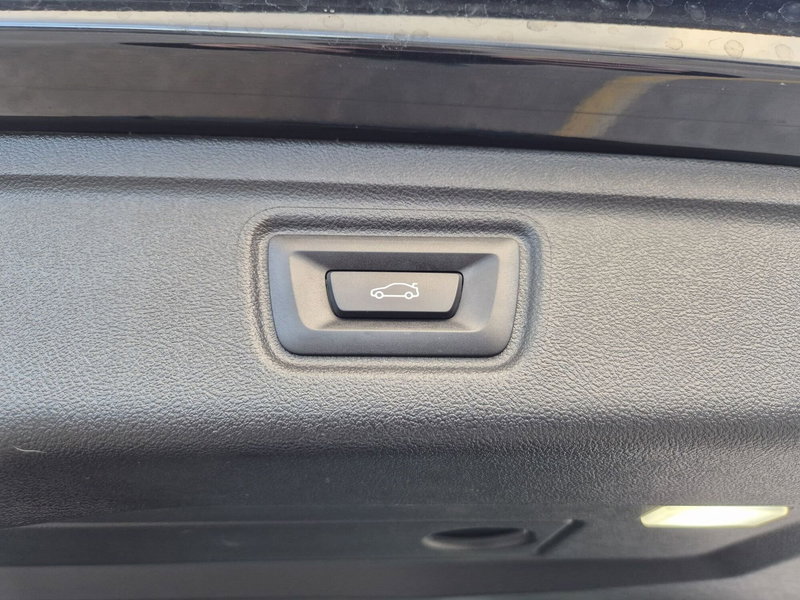 BMW Serie 3 Touring usata  (17)