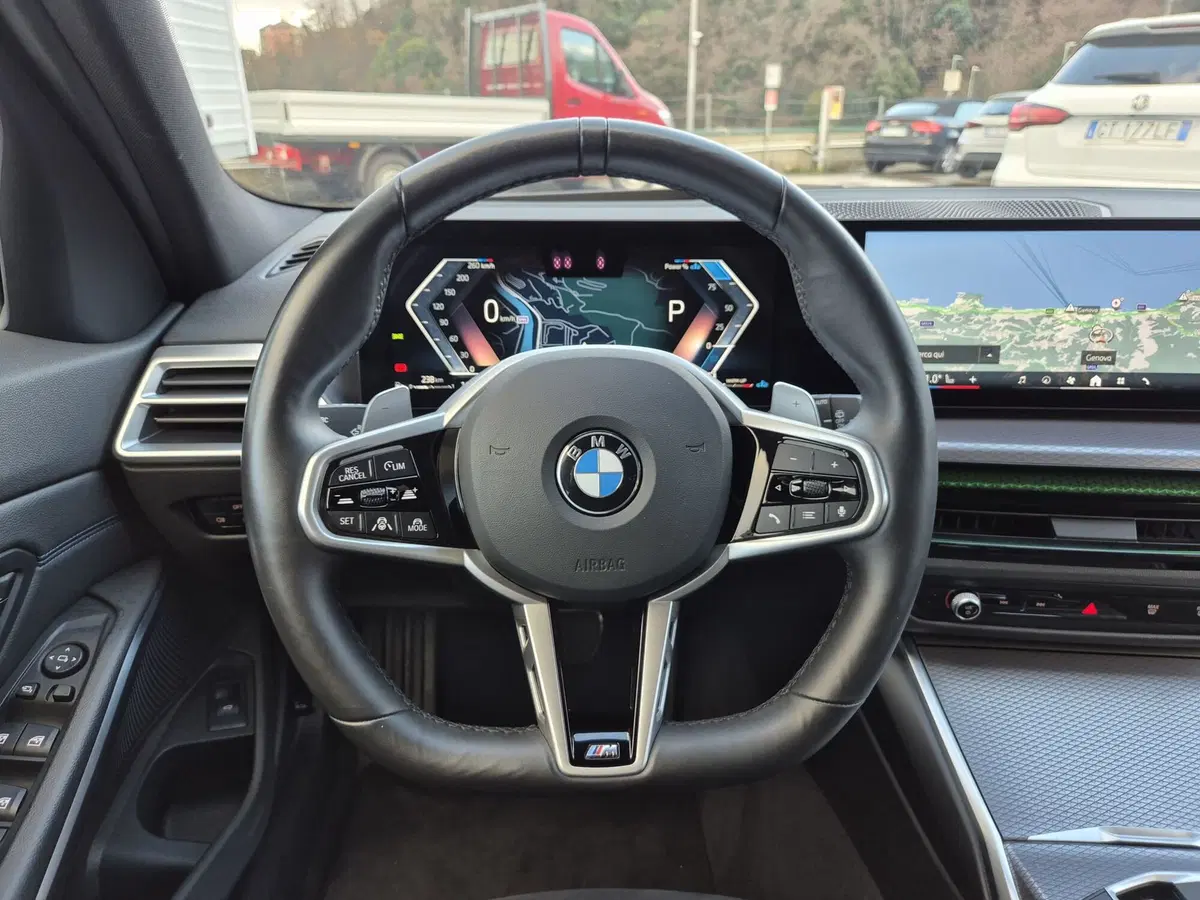 BMW Serie 3 Touring usata  (19)
