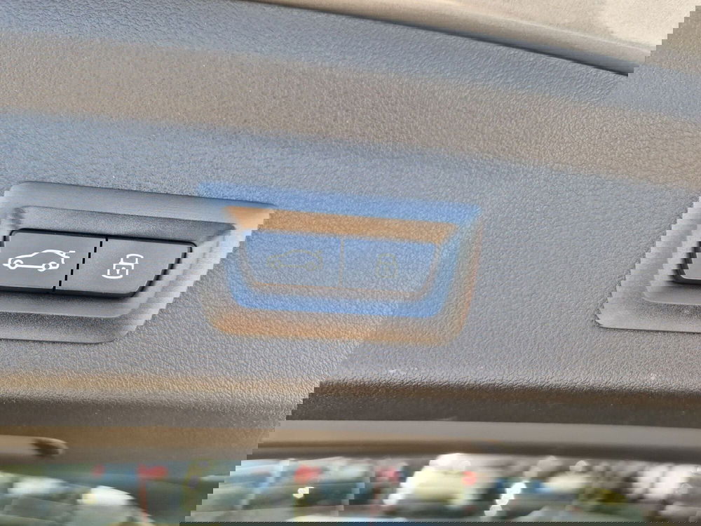 BMW Serie 1 usata  (17)