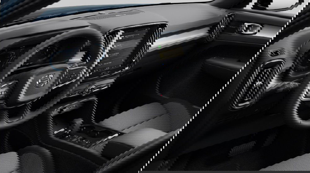 Volvo XC40 nuova a Milano (8)