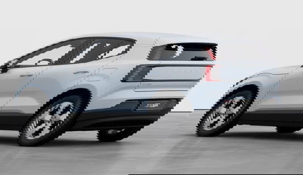 Volvo EX30 nuova a Milano (3)