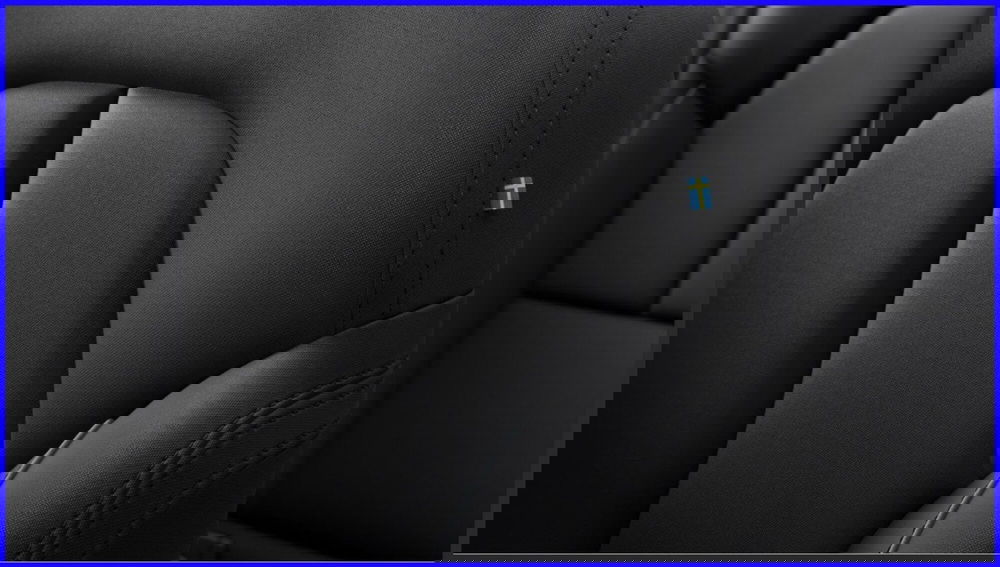 Volvo XC40 nuova a Milano (10)