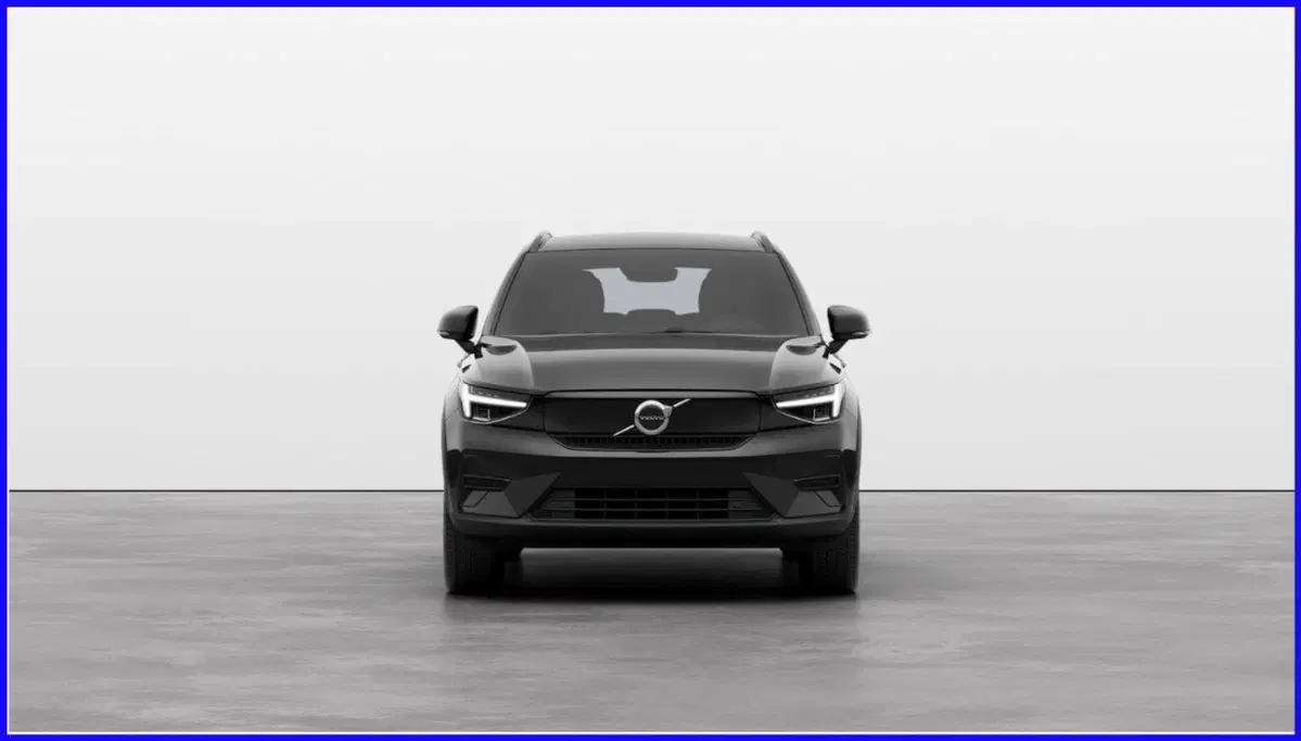 Volvo XC40 nuova a Milano (4)
