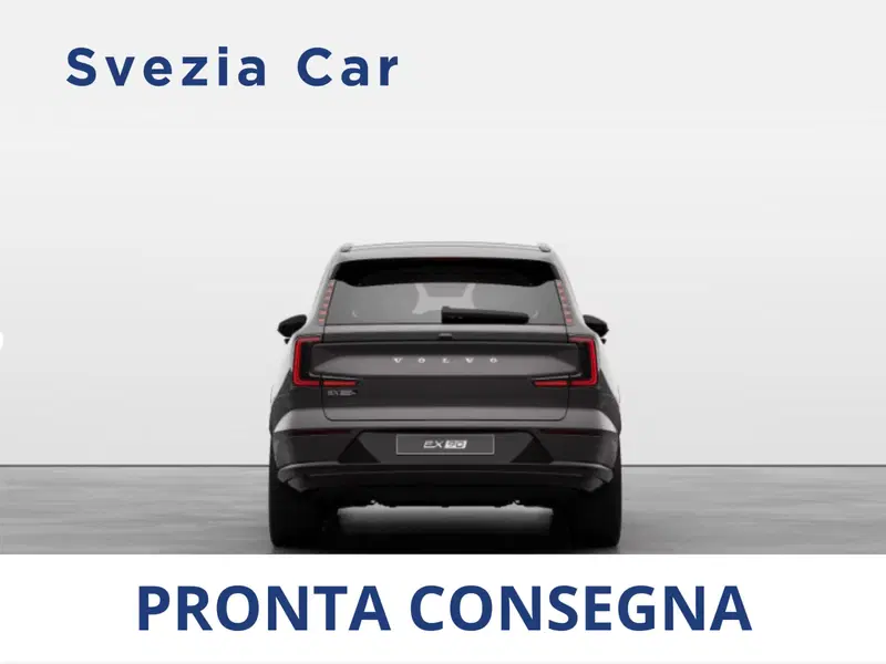 Volvo EX90 nuova a Milano (4)