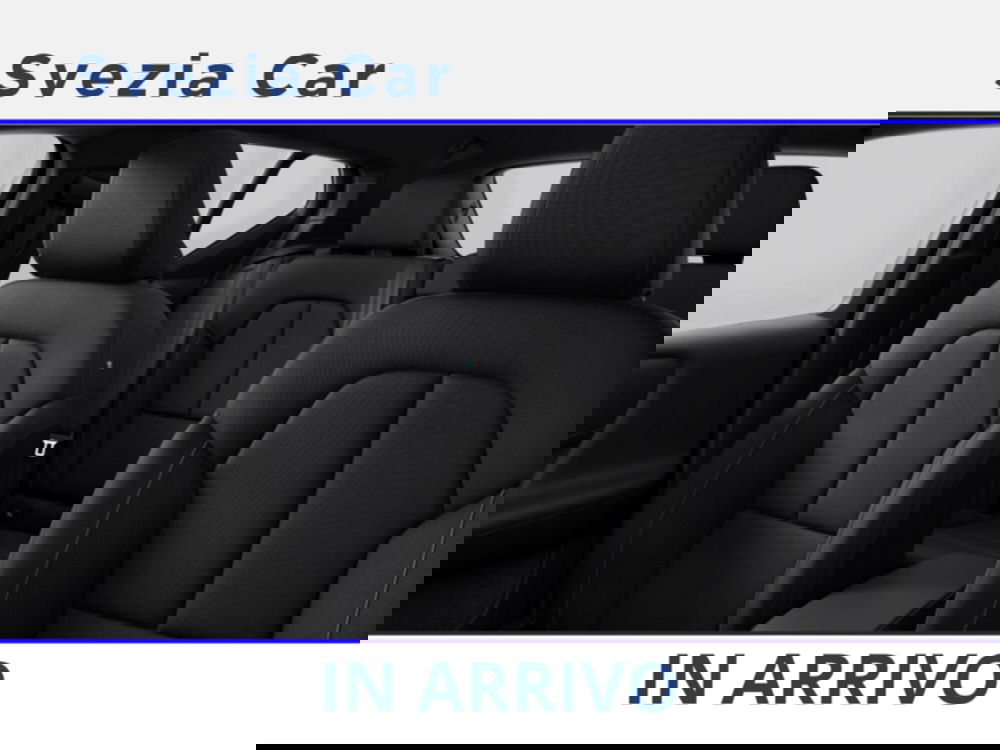 Volvo XC40 nuova a Milano (7)