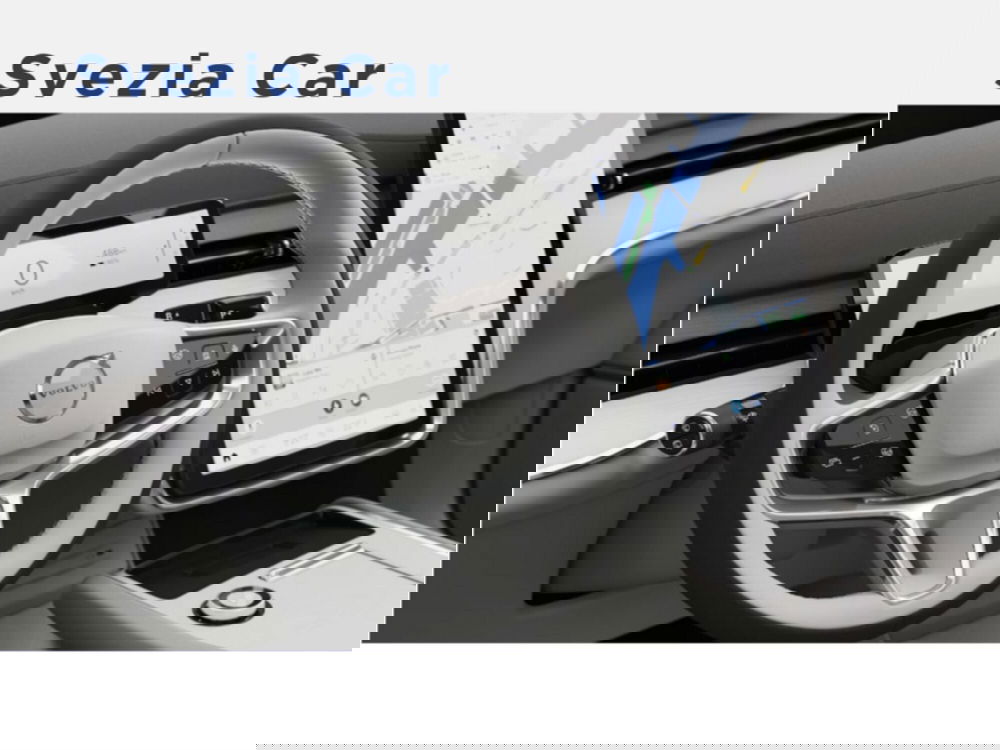 Volvo EX90 nuova a Milano (8)