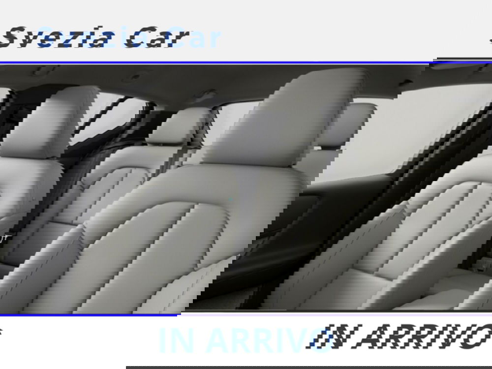 Volvo XC40 nuova a Milano (6)