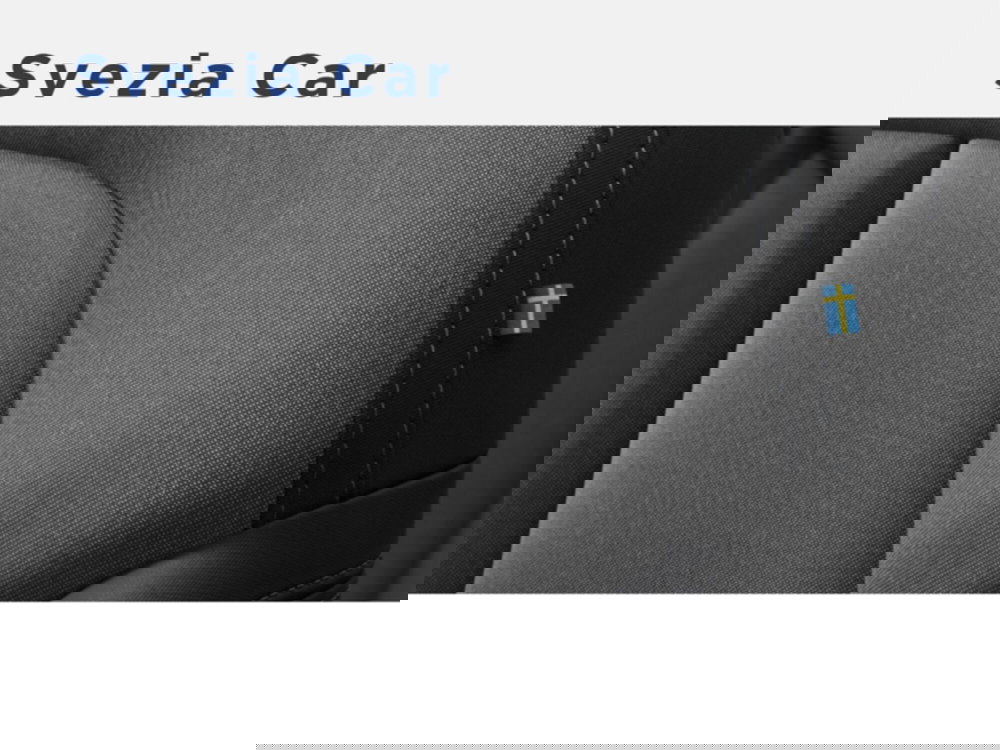 Volvo XC40 nuova a Milano (12)