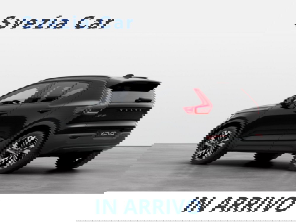 Volvo XC40 nuova a Milano (3)