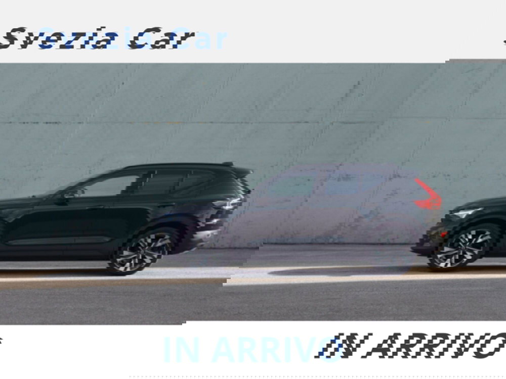 Volvo XC40 nuova a Milano (6)