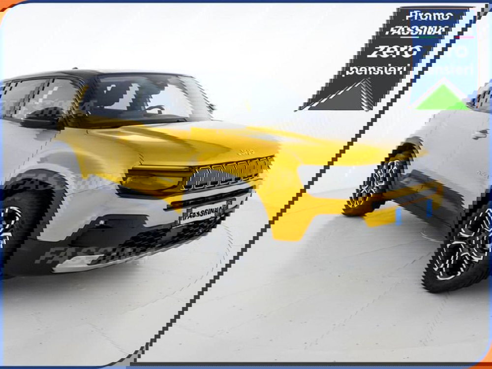 Jeep Avenger nuova a Milano