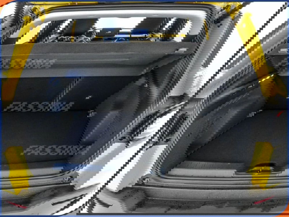 Jeep Avenger nuova a Milano (11)