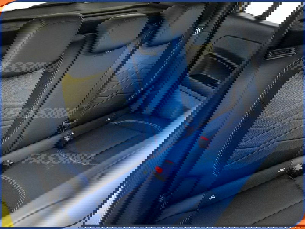 Jeep Avenger nuova a Milano (12)