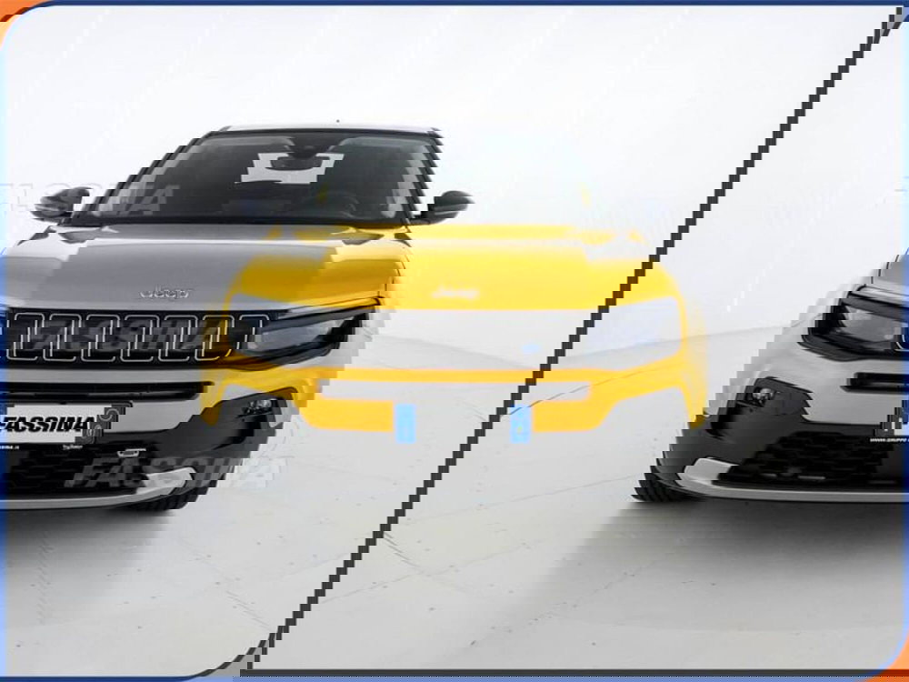 Jeep Avenger nuova a Milano (2)