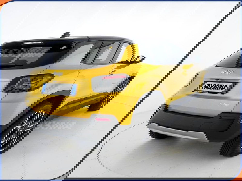 Jeep Avenger nuova a Milano (6)