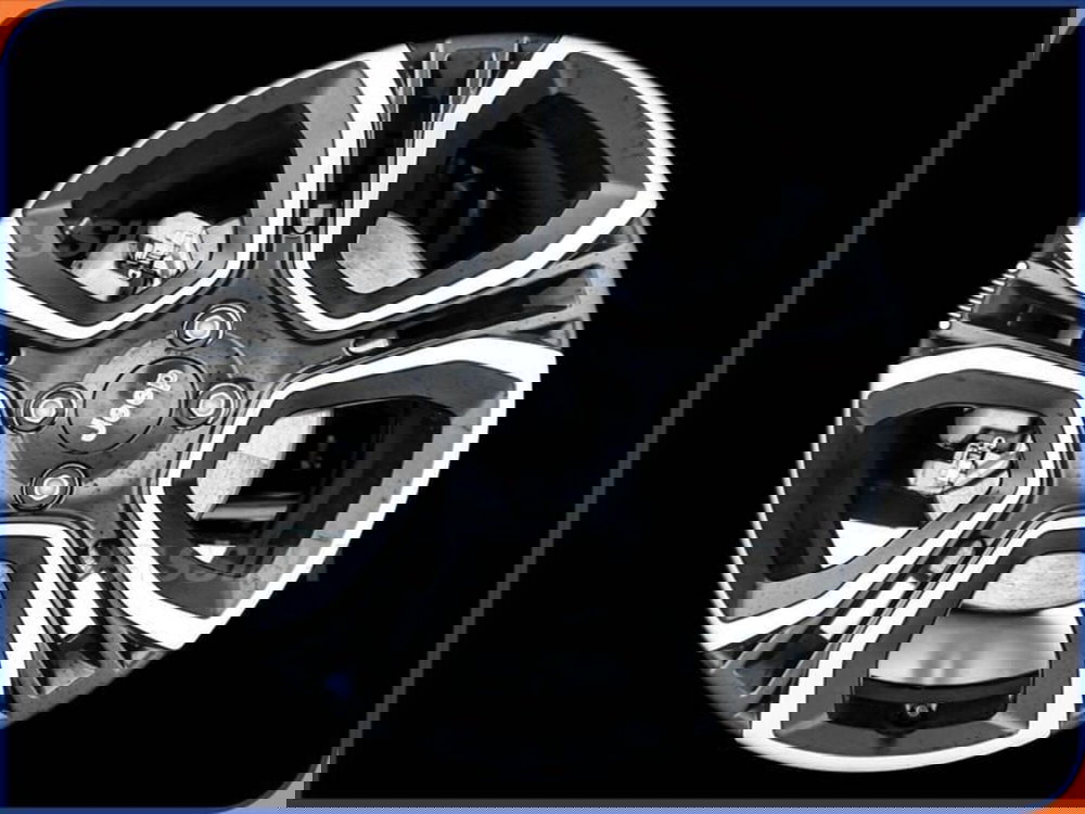 Jeep Avenger nuova a Milano (7)