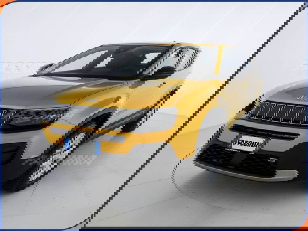 Jeep Avenger nuova a Milano (3)