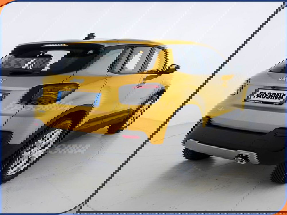 Jeep Avenger nuova a Milano (6)