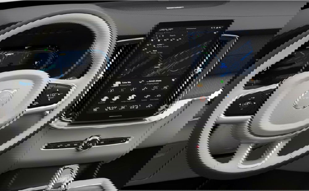 Volvo XC90 nuova a Milano (9)