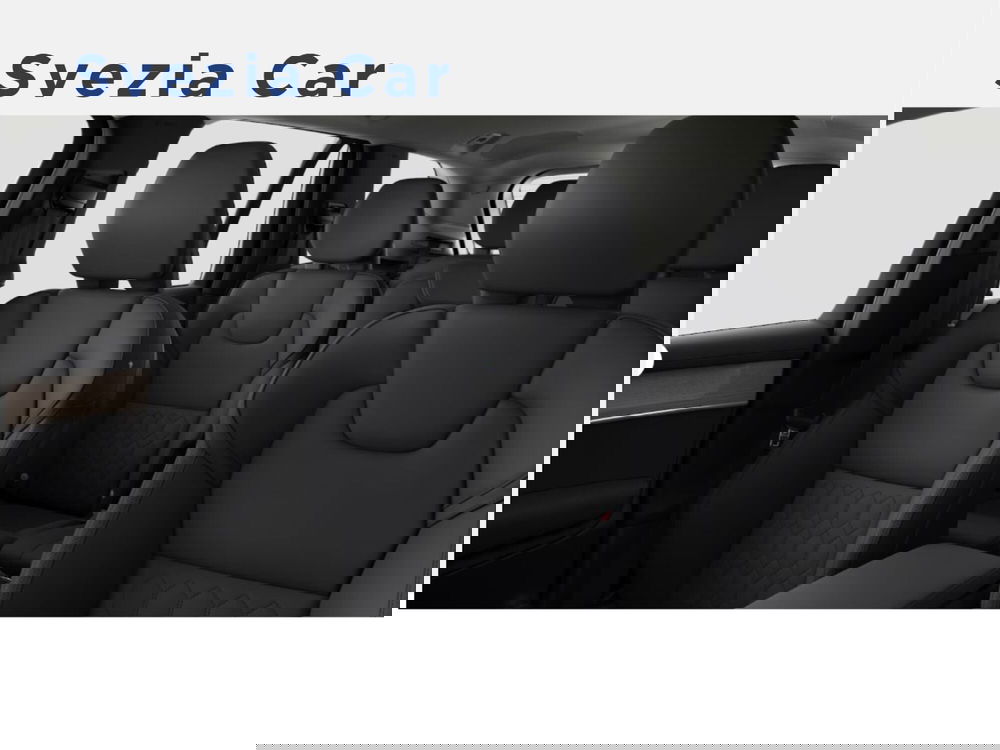 Volvo XC90 nuova a Milano (11)