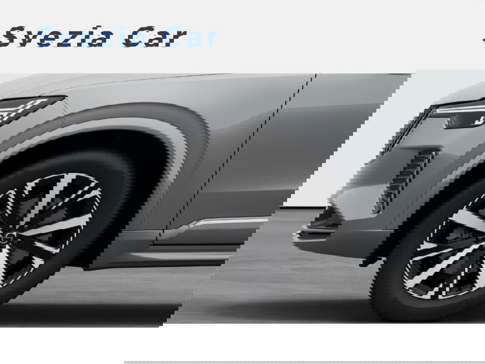 Volvo XC90 nuova a Milano (7)