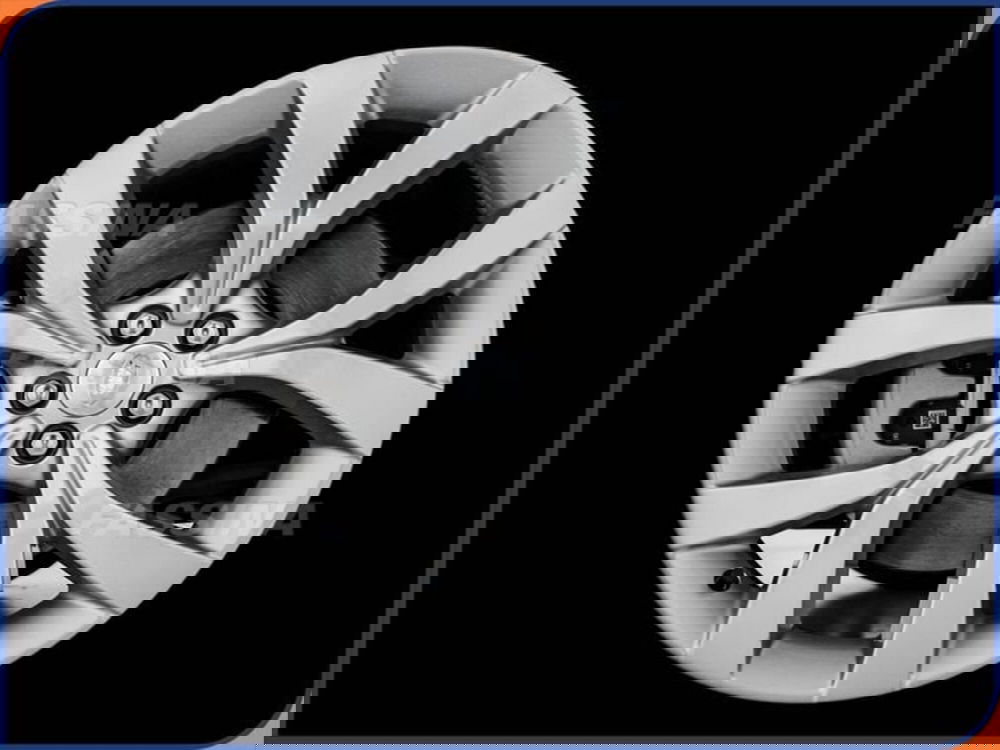 Land Rover Discovery Sport usata a Milano (7)