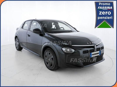 Lancia Ypsilon 1.2 mhev 110cv e-dct nuova a Milano