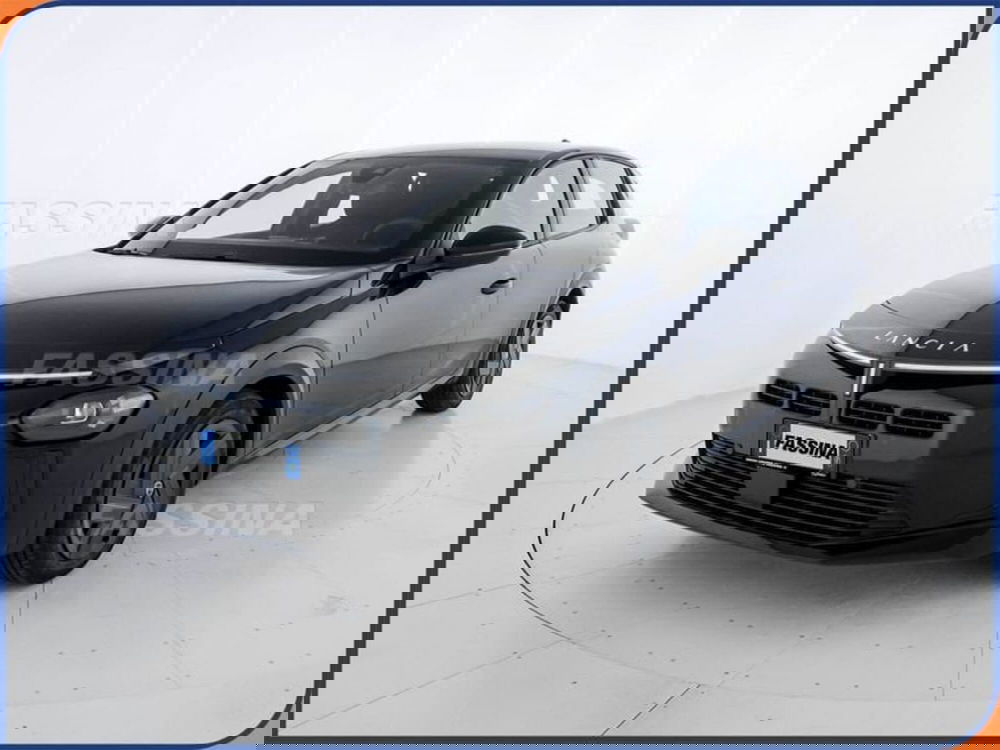 Lancia Ypsilon nuova a Milano (3)