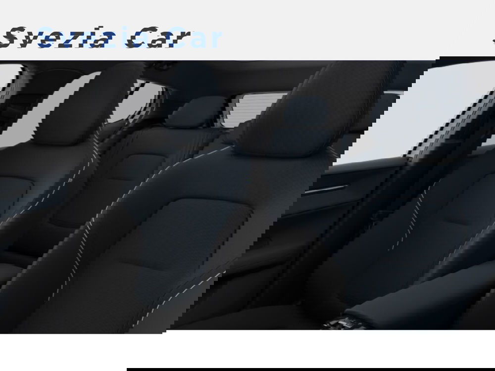 Volvo EX30 Cross Country nuova a Milano (10)