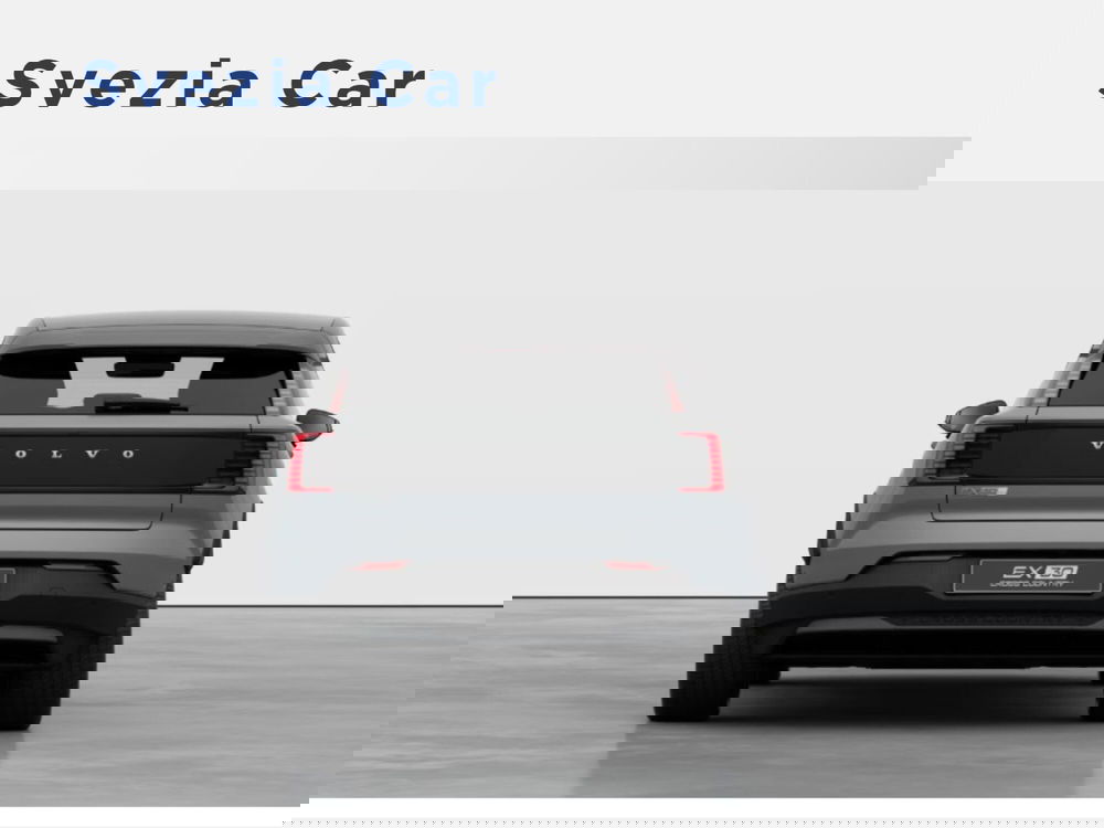 Volvo EX30 Cross Country nuova a Milano (4)