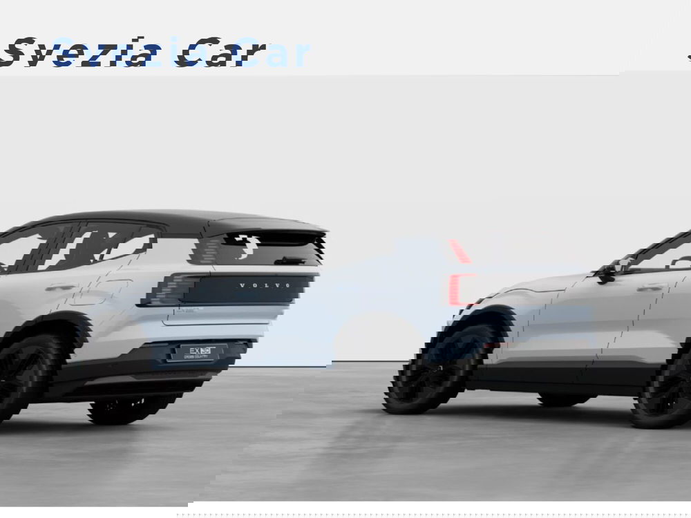 Volvo EX30 Cross Country nuova a Milano (3)