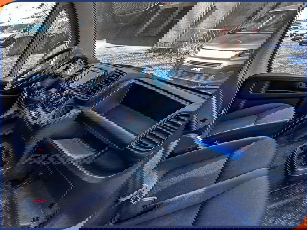 Fiat Ducato Furgone Vetrato usata a Milano (10)