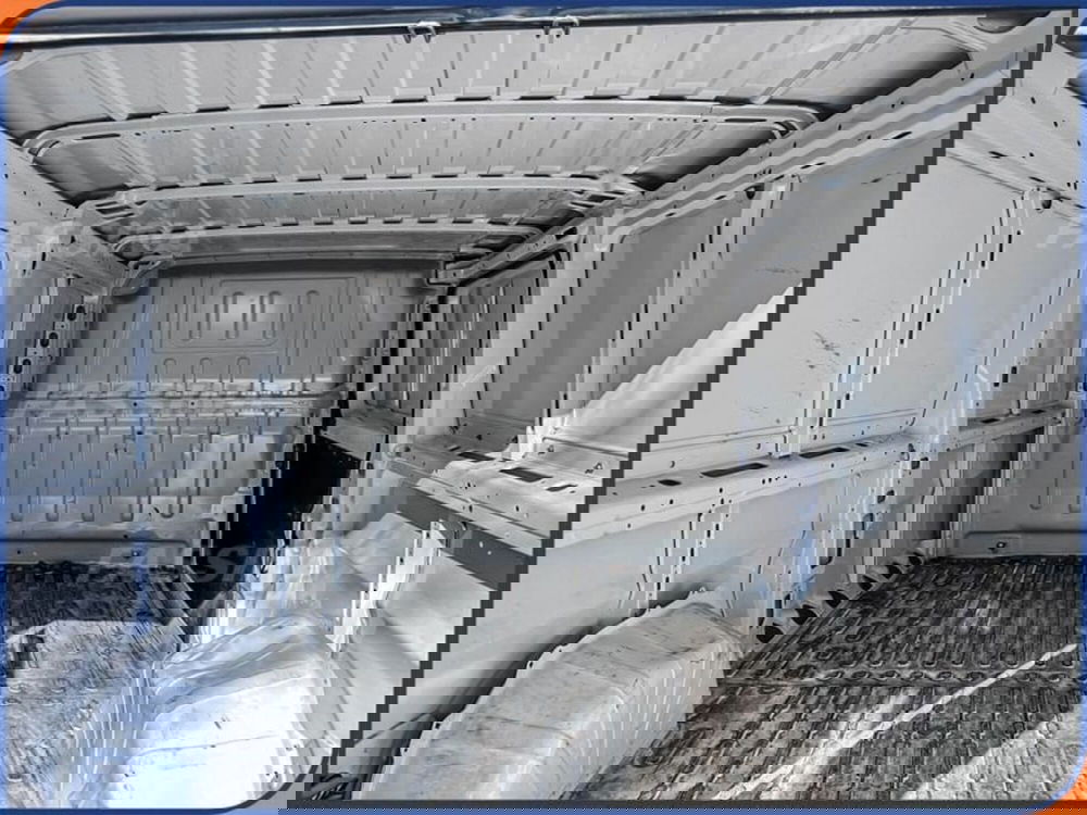 Fiat Ducato Furgone Vetrato usata a Milano (9)