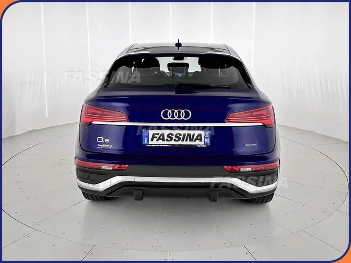 Audi Q5 Sportback usata a Milano (5)