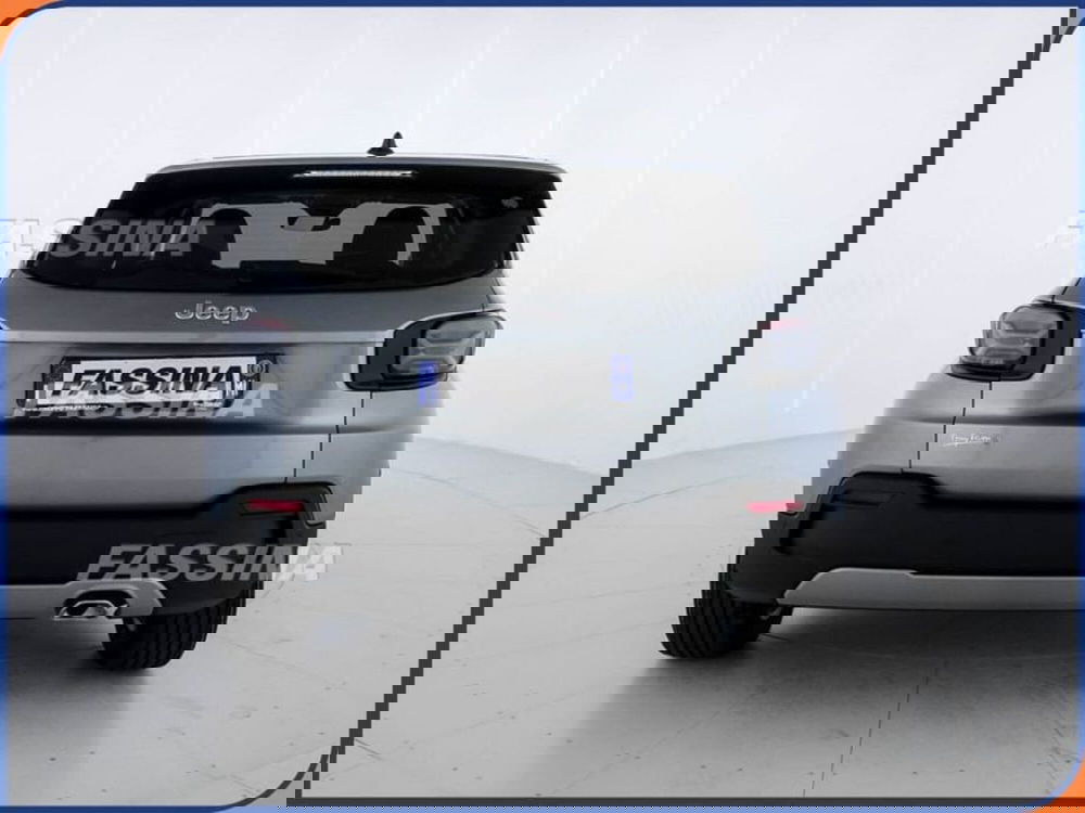 Jeep Avenger nuova a Milano (4)