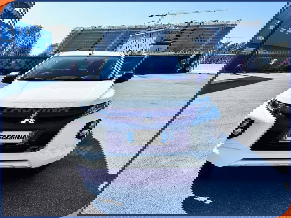 Mitsubishi L200 usata a Milano (2)