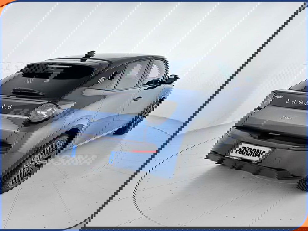 Lancia Ypsilon nuova a Milano (6)